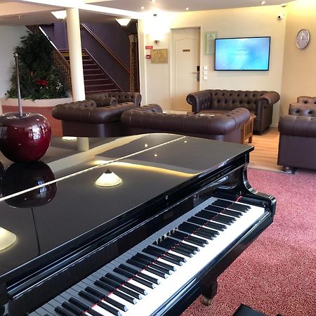 Pacy-sur-Eure Hotel Altina מראה חיצוני תמונה