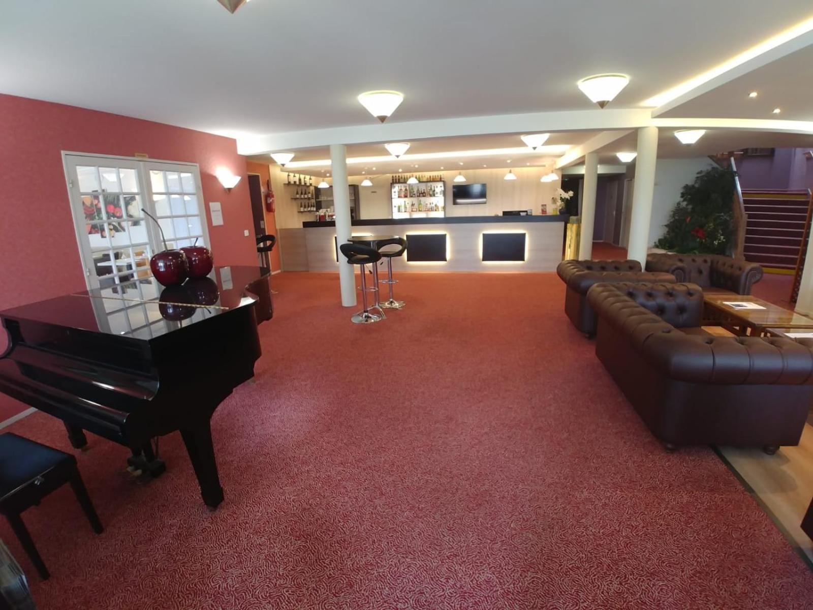 Pacy-sur-Eure Hotel Altina מראה חיצוני תמונה