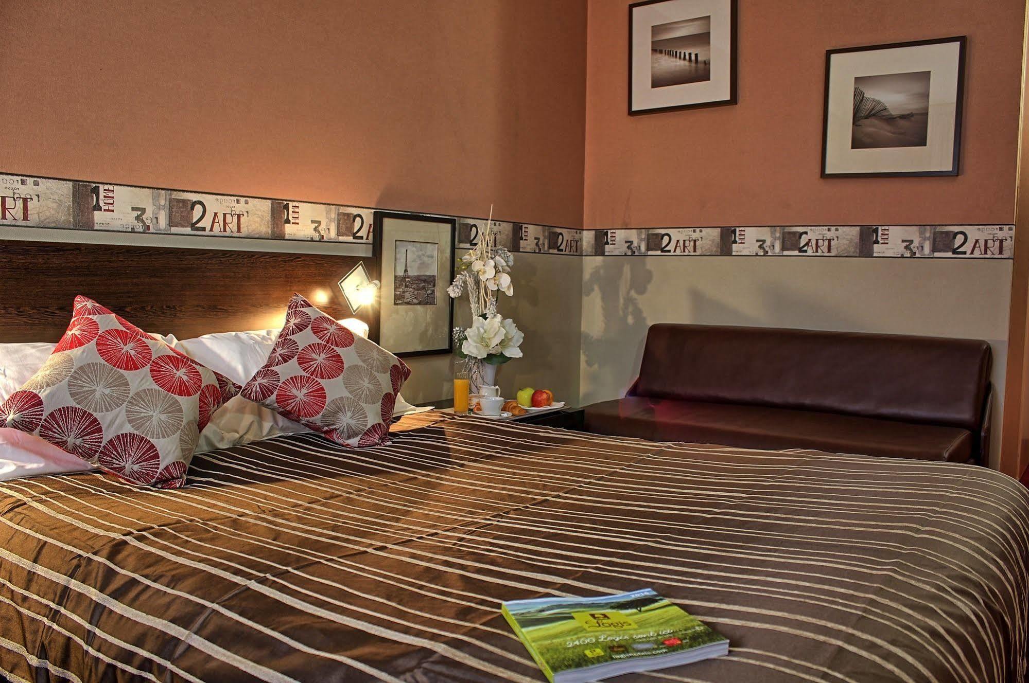 Pacy-sur-Eure Hotel Altina מראה חיצוני תמונה