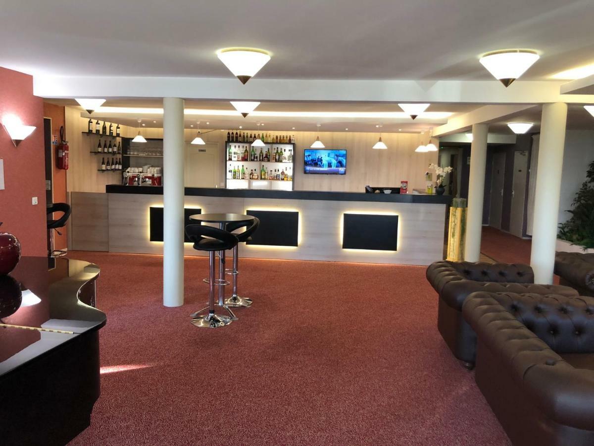 Pacy-sur-Eure Hotel Altina מראה חיצוני תמונה