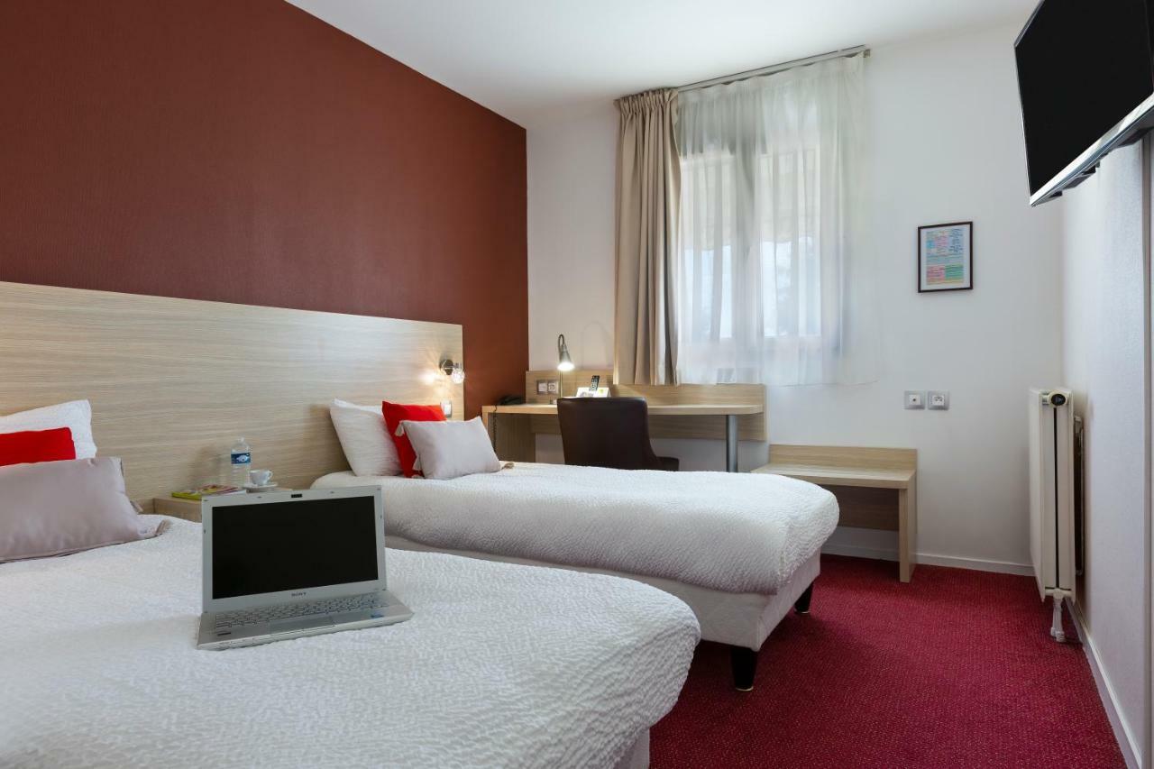 Pacy-sur-Eure Hotel Altina מראה חיצוני תמונה