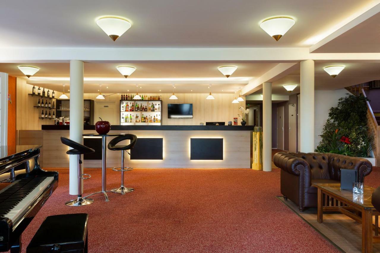 Pacy-sur-Eure Hotel Altina מראה חיצוני תמונה