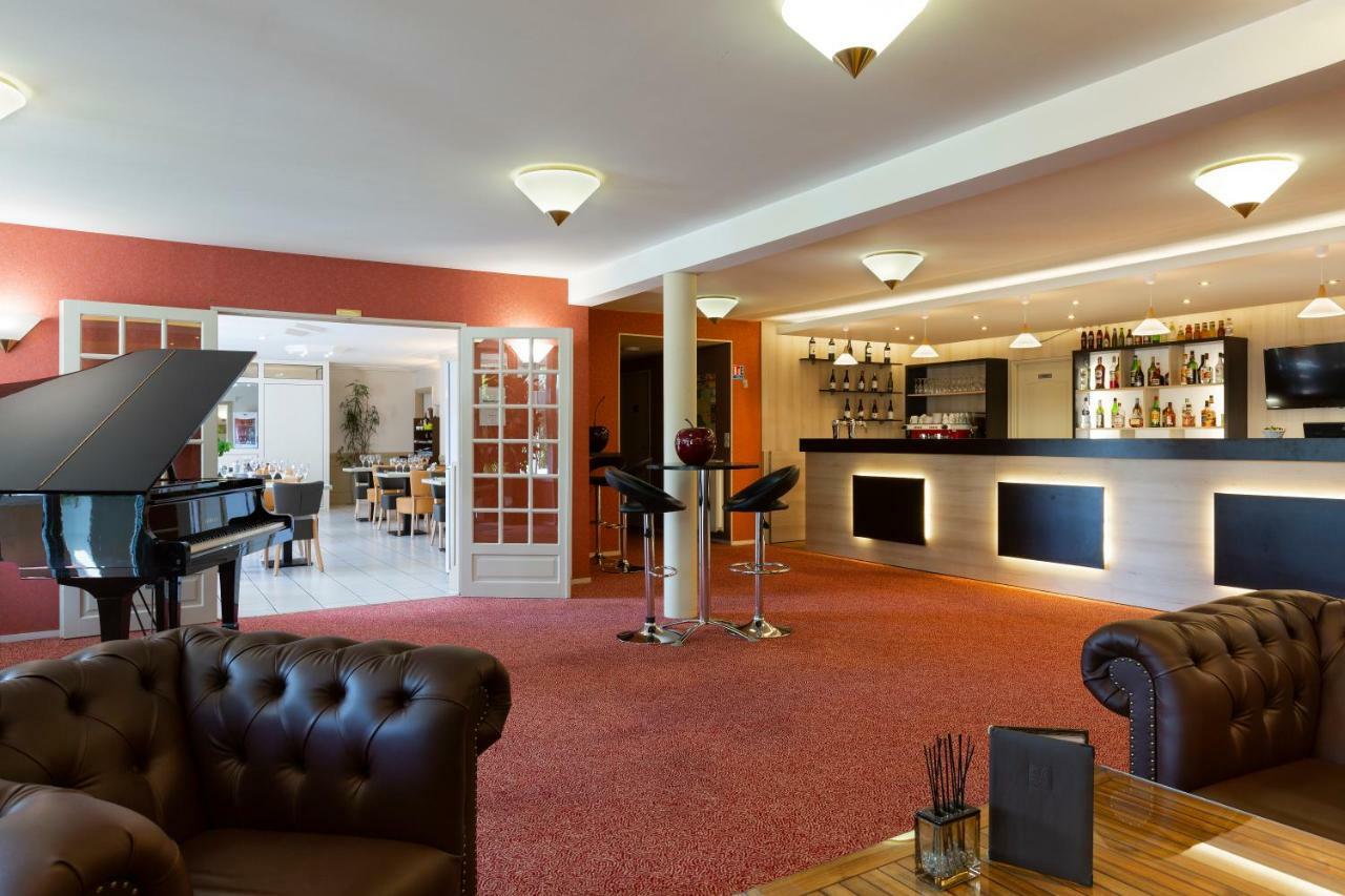 Pacy-sur-Eure Hotel Altina מראה חיצוני תמונה
